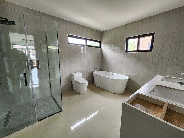 Ninth image of 72 Ocho Rios Country Club in Ocho Rios, St. Ann, Jamaica - property is For Sale