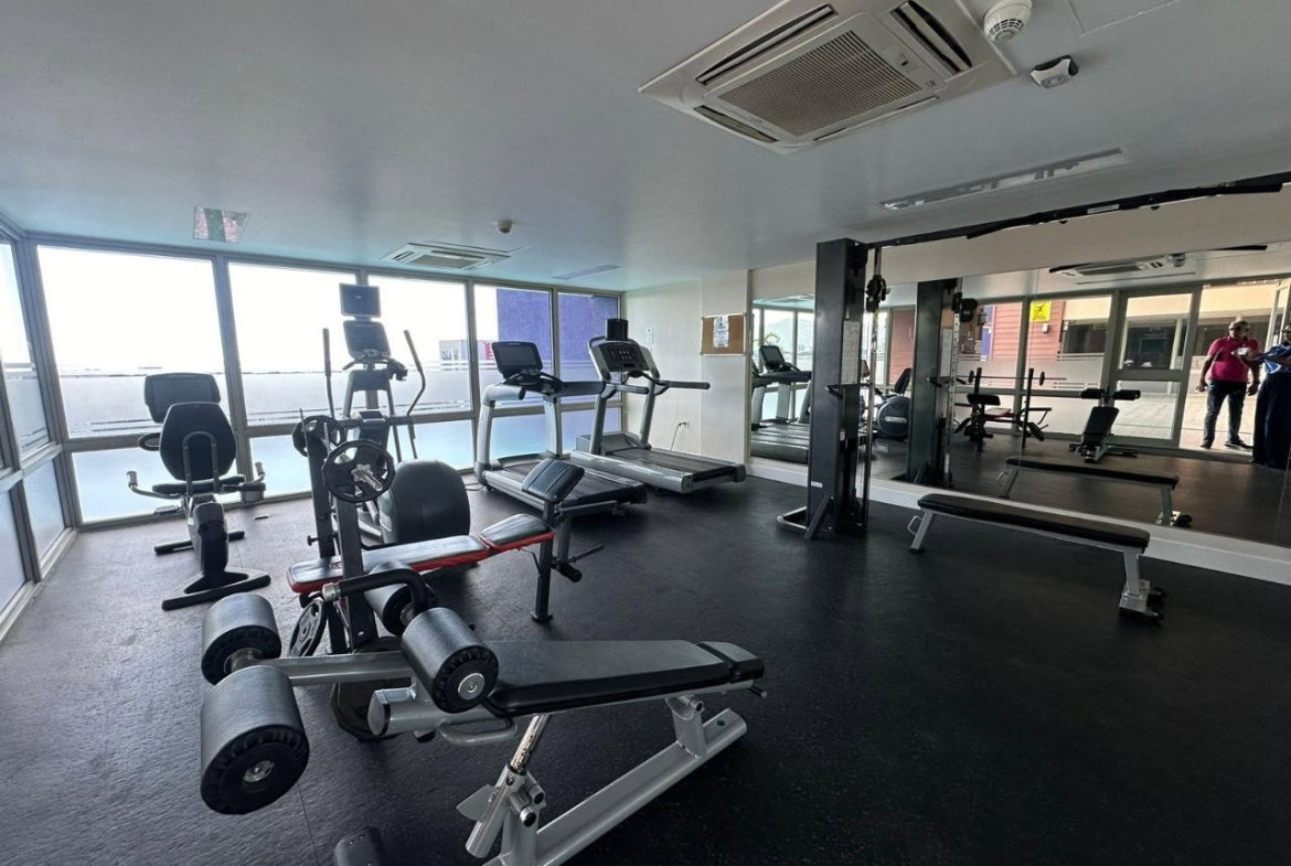 Twelfth image of 208-20 South Avenue in Kingston 10, St. Andrew, Jamaica - property is For Rent