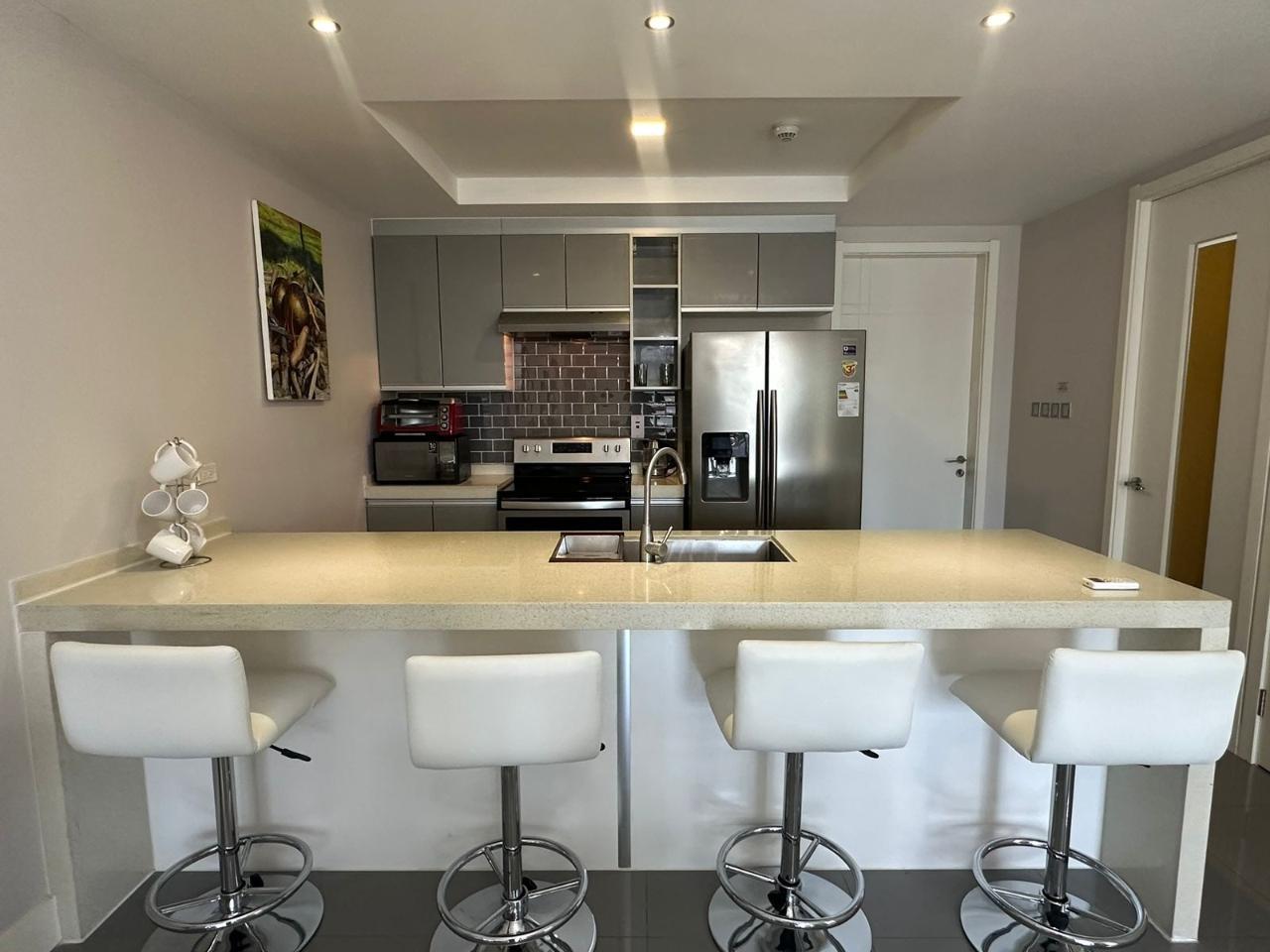 Third image of 208-20 South Avenue in Kingston 10, St. Andrew, Jamaica - property is For Rent