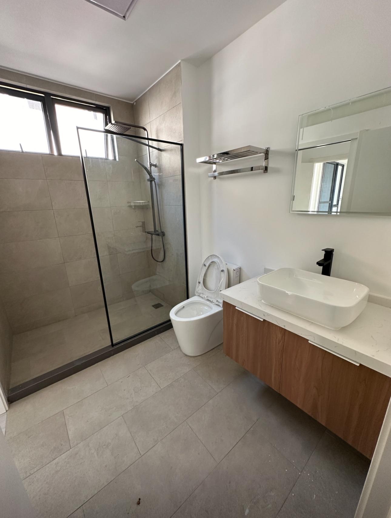 Thirteenth image of 203-3 Kings Drive, Kingston 06 in Kingston 6, St. Andrew, Jamaica - property is For Rent