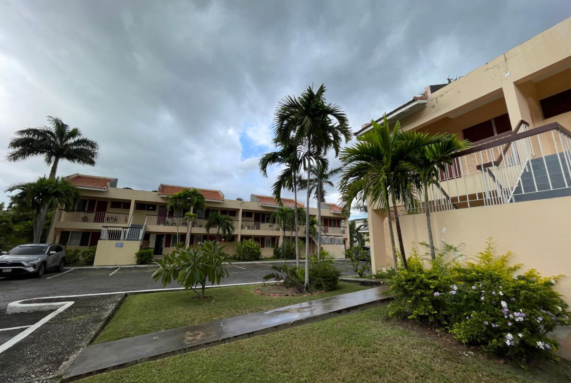 Second image of 14 Charlton Road in CONSTANT SPRING, St. Andrew, Jamaica - property is For Rent