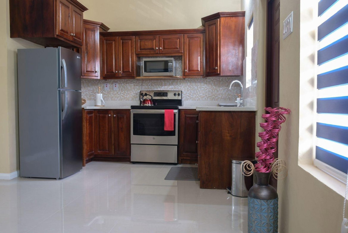 Second image of 5 Glenview Terrace in Kingston 6, St. Andrew, Jamaica - property is For Rent
