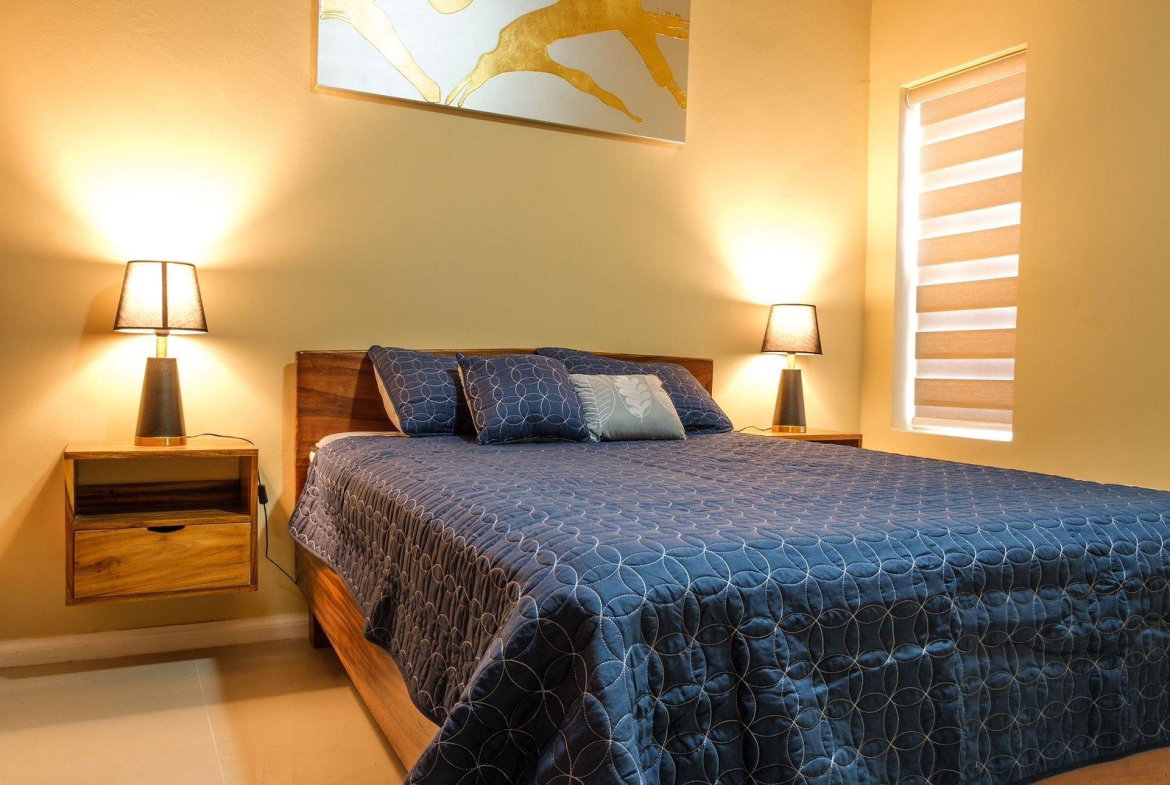 Fourth image of 5 Glenview Terrace in Kingston 6, St. Andrew, Jamaica - property is For Rent