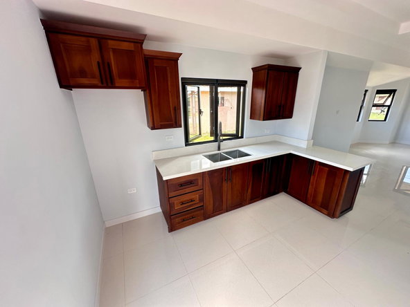 Eighth image of 431- Oak Estate Phase 1 in Bernard Lodge, St. Catherine, Jamaica - property is For Rent
