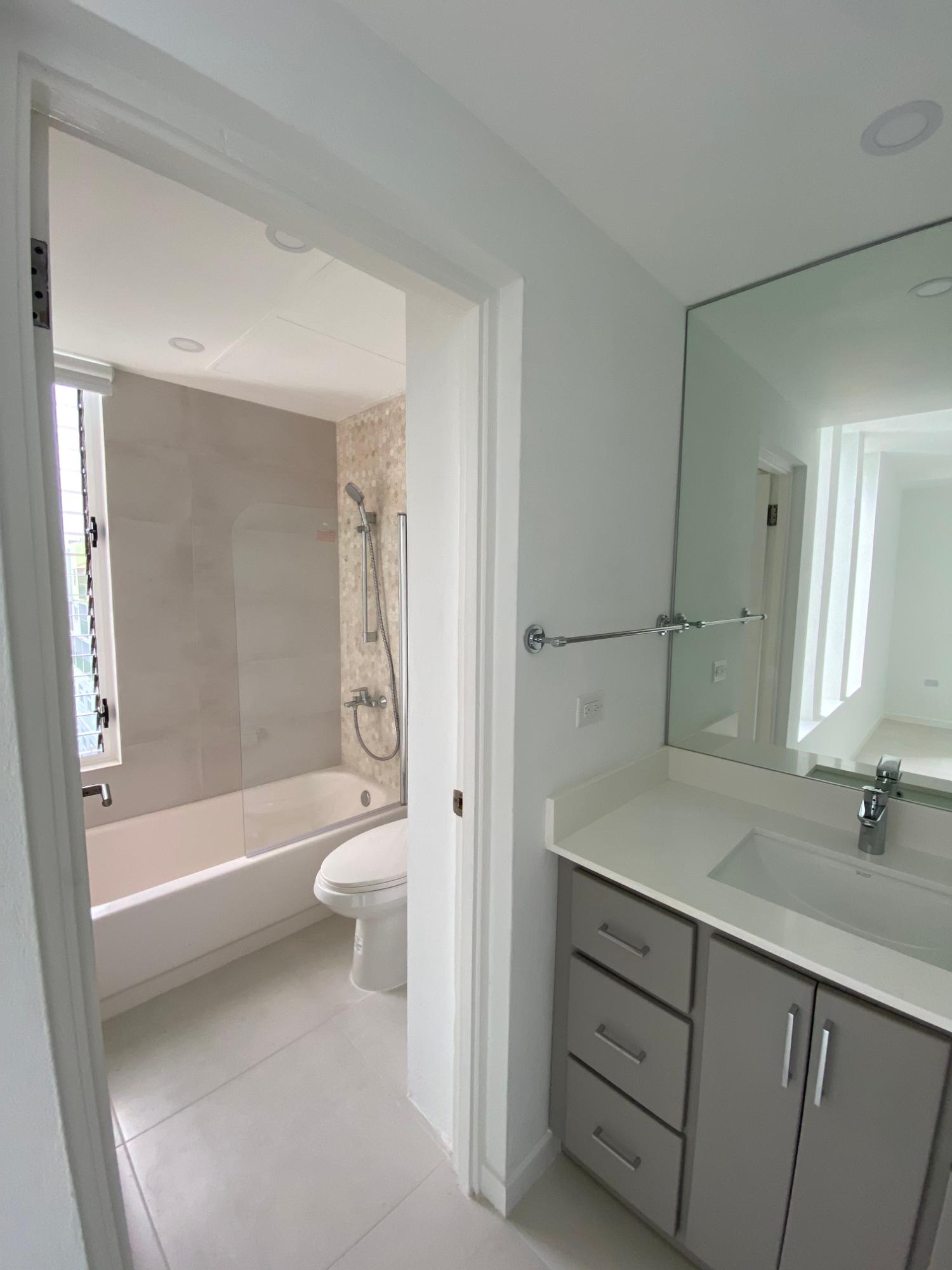 Modern-2-Bedroom-Apartment-for-Rent-in-Courtleigh-Towers-Kingston Fourteenth image of 39-3 Renfrew Road in NEW KINGSTON, St. Andrew, Jamaica - property is For Rent