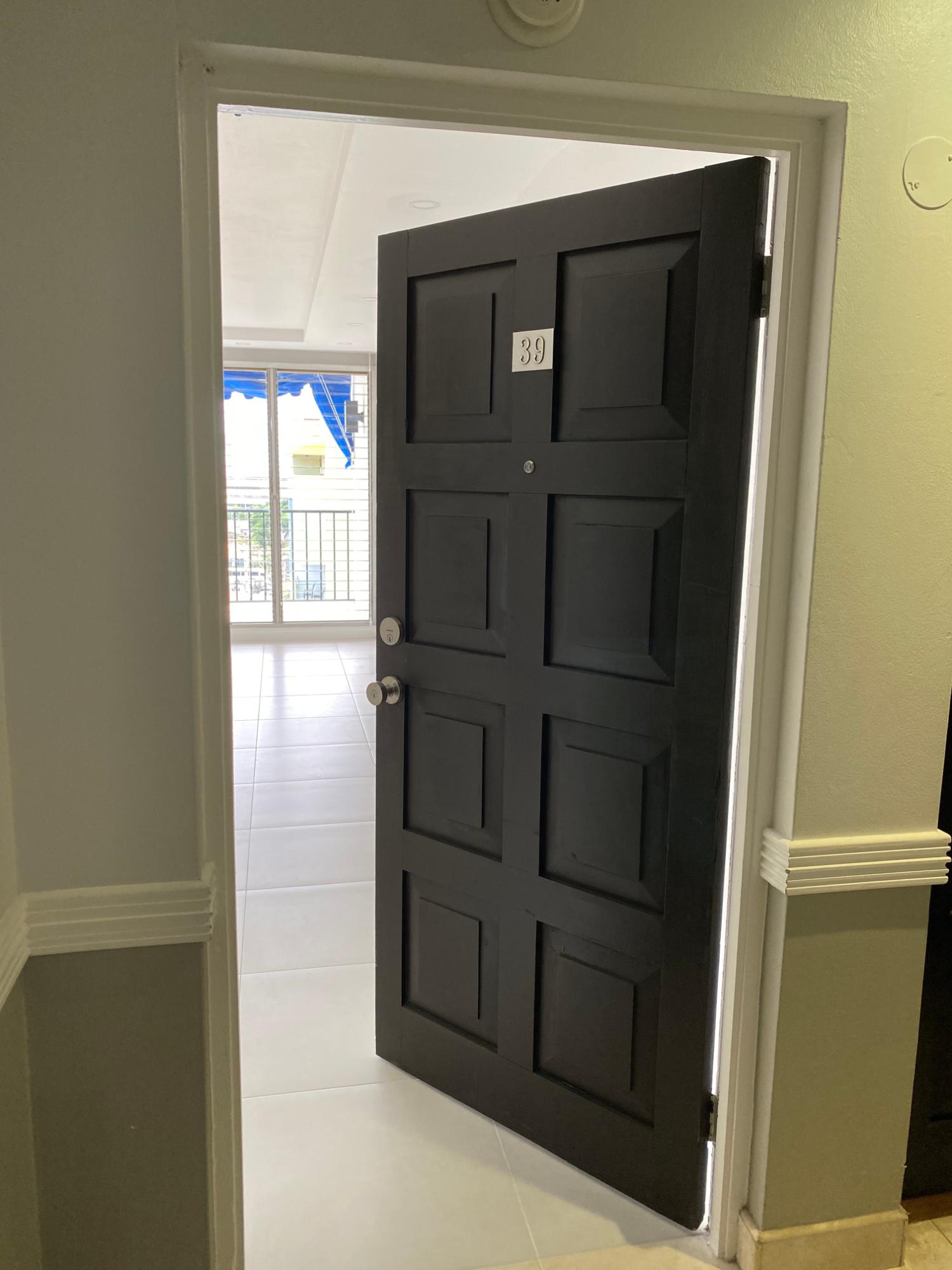 Modern-2-Bedroom-Apartment-for-Rent-in-Courtleigh-Towers-Kingston Fourth image of 39-3 Renfrew Road in NEW KINGSTON, St. Andrew, Jamaica - property is For Rent