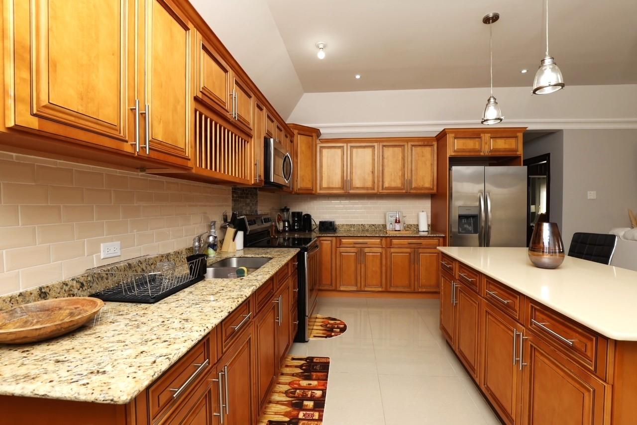 Third image of 17-20-22 Charlemont Avenue, Hope p in Kingston 6, St. Andrew, Jamaica - property is For Rent