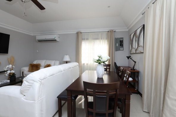 Ninth image of 17-20-22 Charlemont Avenue, Hope p in Kingston 6, St. Andrew, Jamaica - property is For Rent