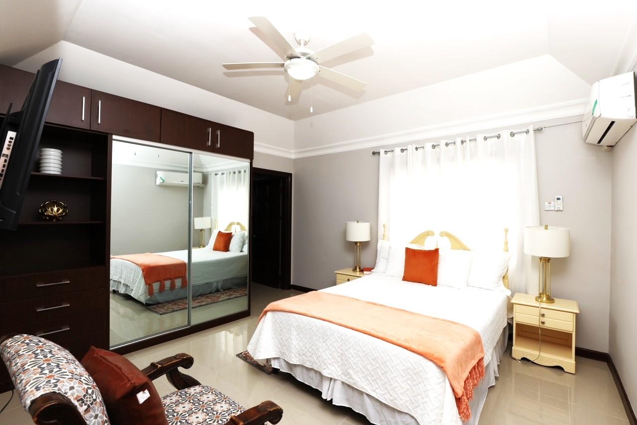 Twelfth image of 17-20-22 Charlemont Avenue, Hope p in Kingston 6, St. Andrew, Jamaica - property is For Rent
