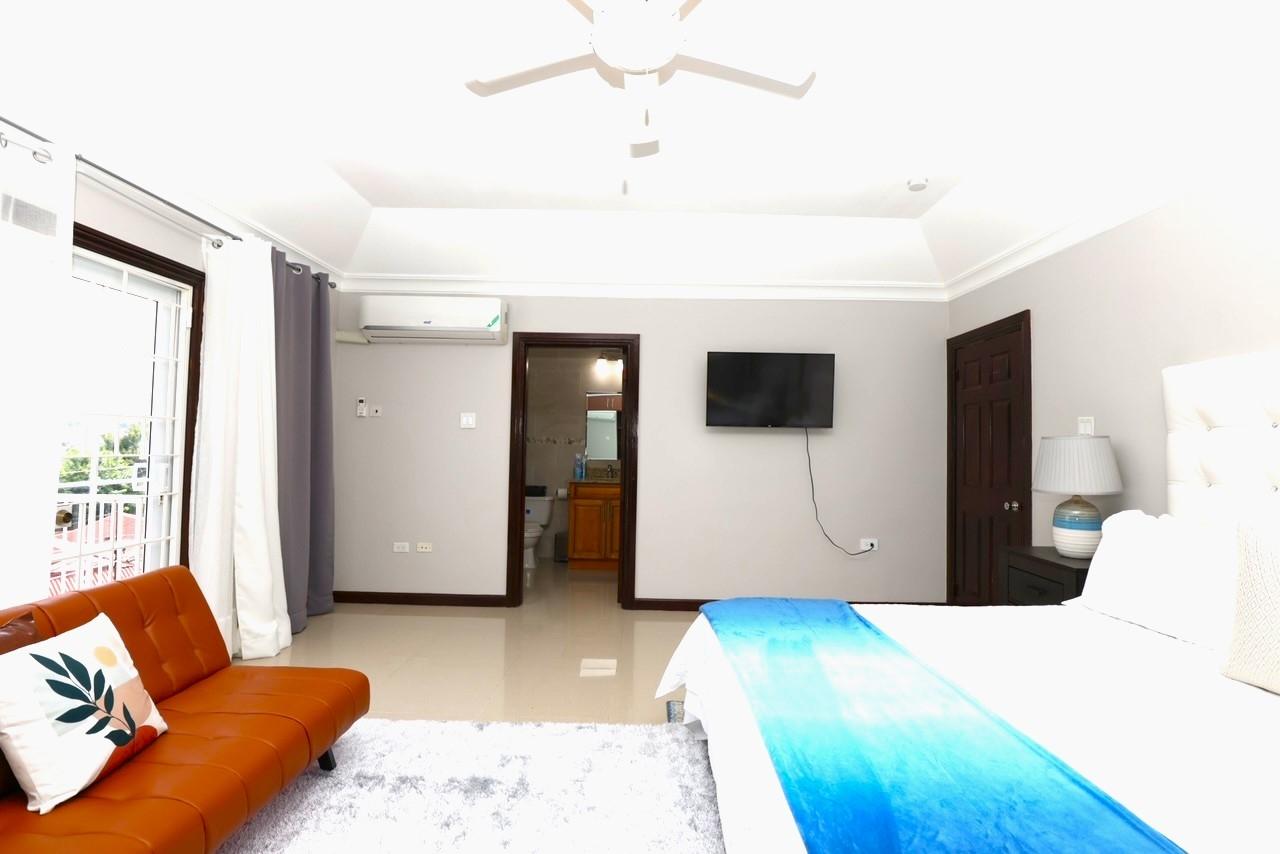 Twentieth image of 17-20-22 Charlemont Avenue, Hope p in Kingston 6, St. Andrew, Jamaica - property is For Rent
