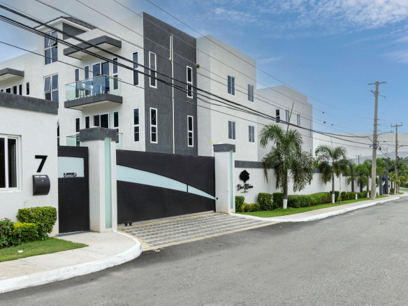 First image of 14-7 Halifax Avenue in Kingston 6, St. Andrew, Jamaica - property is For Rent