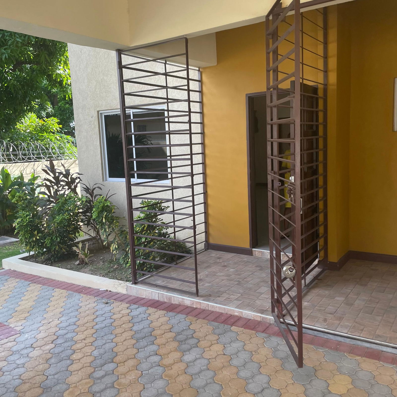 Eleventh image of 1-9 Hills Haven Ave, Kgn 19 in Kingston 19, St. Andrew, Jamaica - property is For Rent