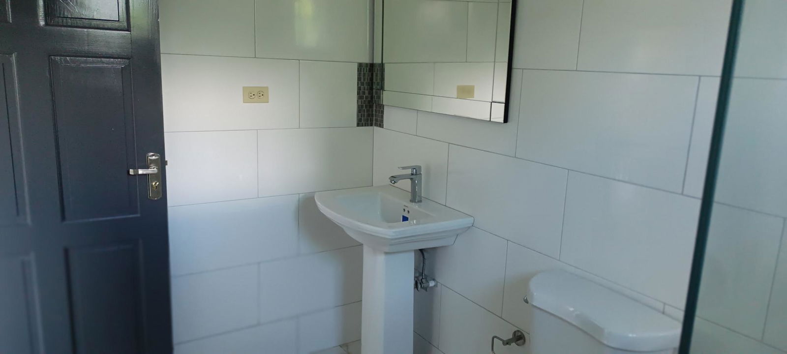 Thirteenth image of 8-85 Sundown Cres in Kingston 10, St. Andrew, Jamaica - property is For Rent