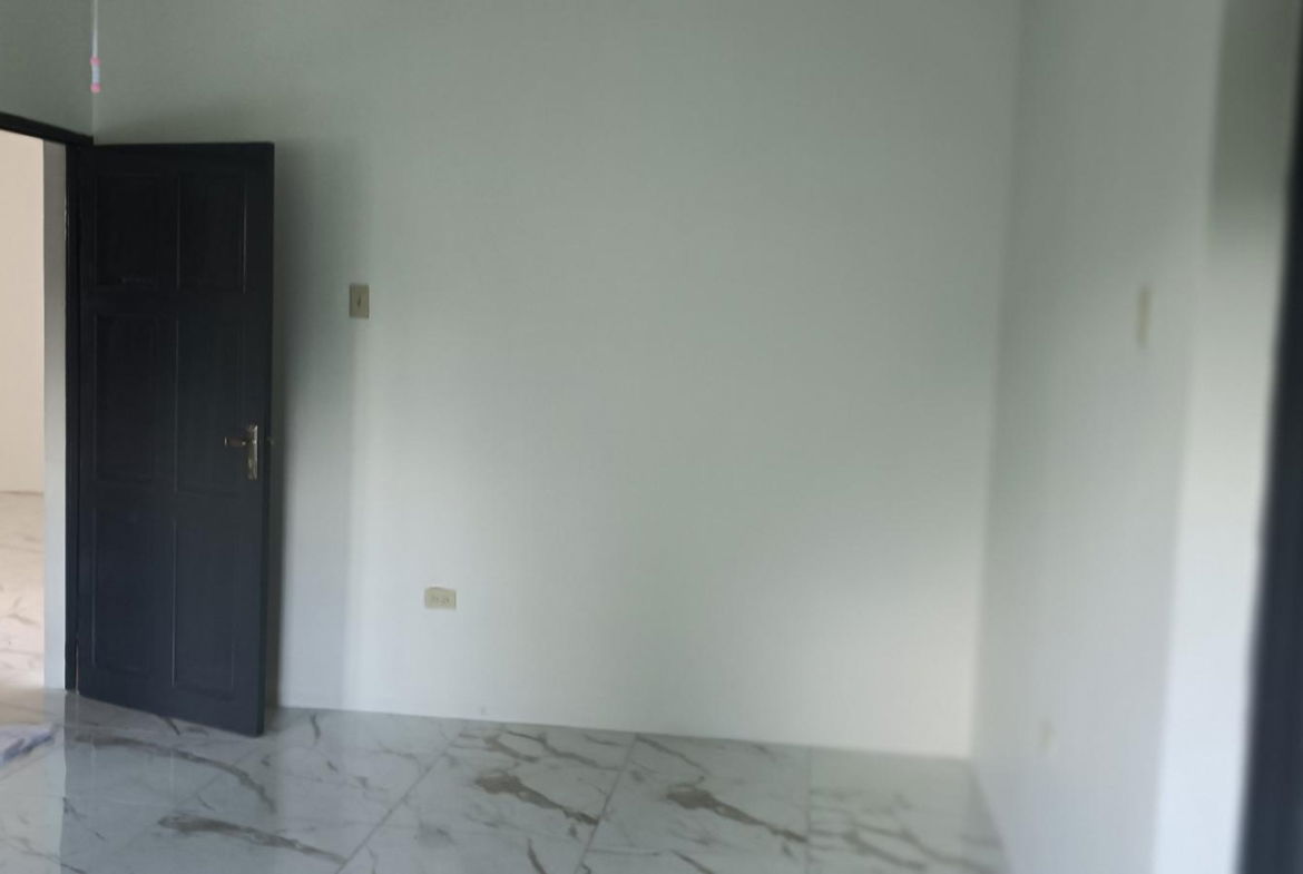 Tenth image of 8-85 Sundown Cres in Kingston 10, St. Andrew, Jamaica - property is For Rent