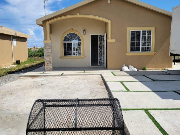 First image of 46 Emerald Crescent, Pheonix in Phoenix Park, St. Catherine, Jamaica - property is For Rent