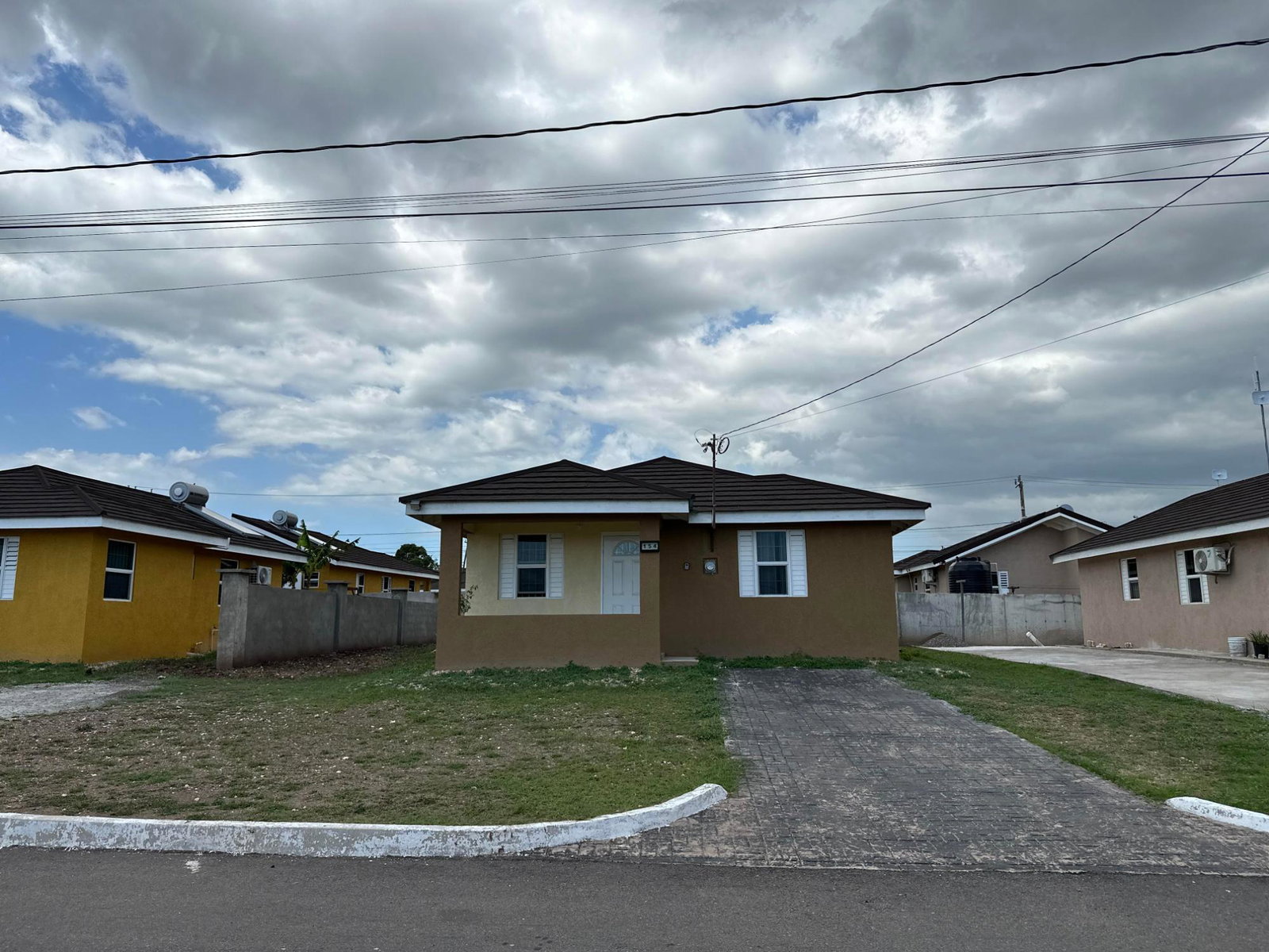 Second image of 154 Harmony Close Colbeck Man in Old Harbour, St. Catherine, Jamaica - property is For Sale