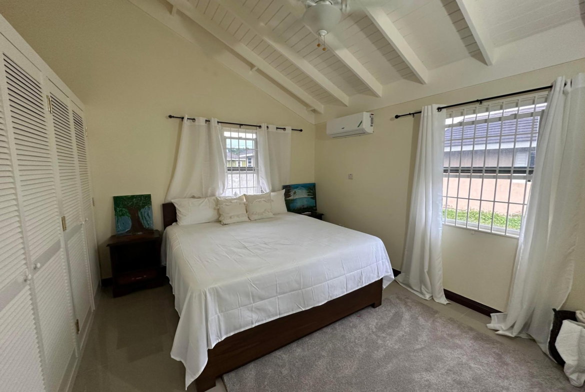 Eleventh image of 154 Harmony Close Colbeck Man in Old Harbour, St. Catherine, Jamaica - property is For Sale