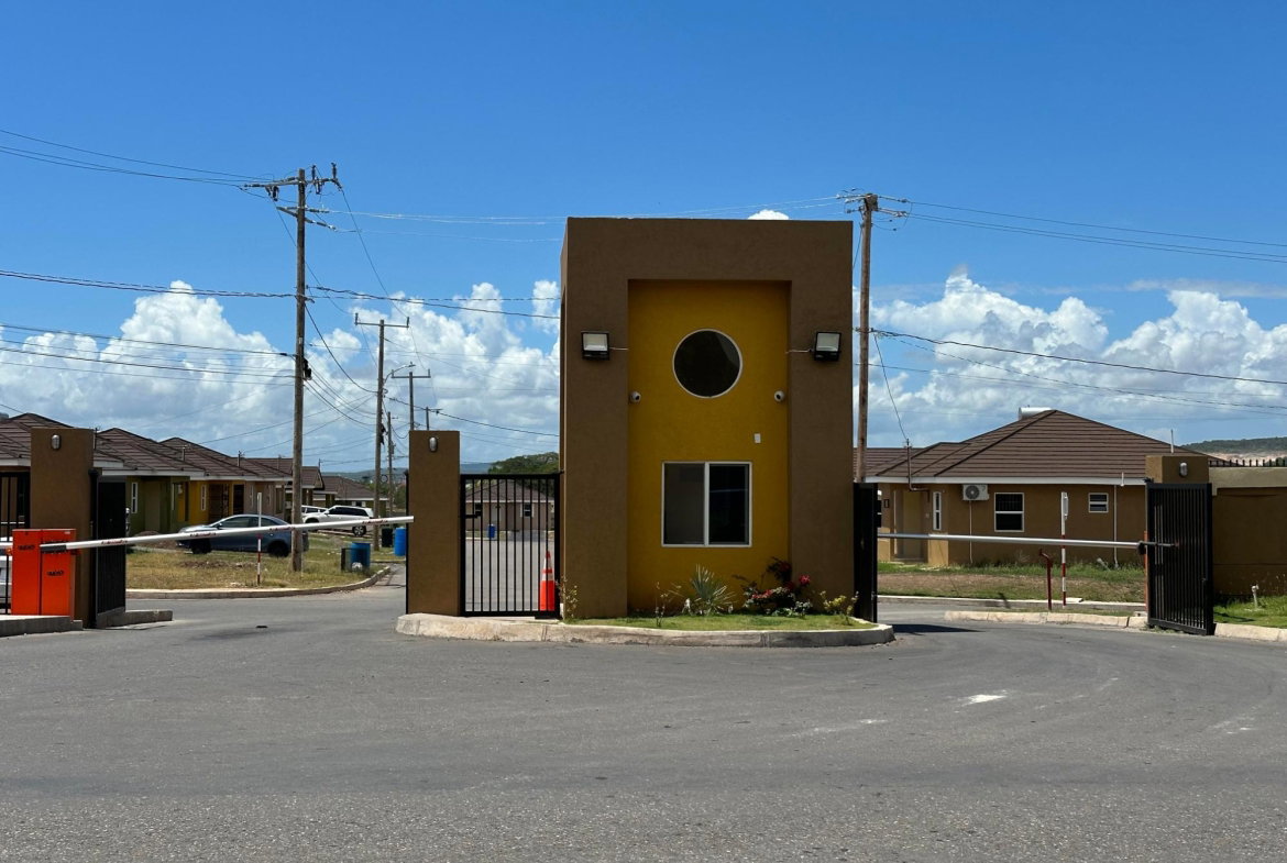 Twenty-Second image of 154 Harmony Close Colbeck Man in Old Harbour, St. Catherine, Jamaica - property is For Sale