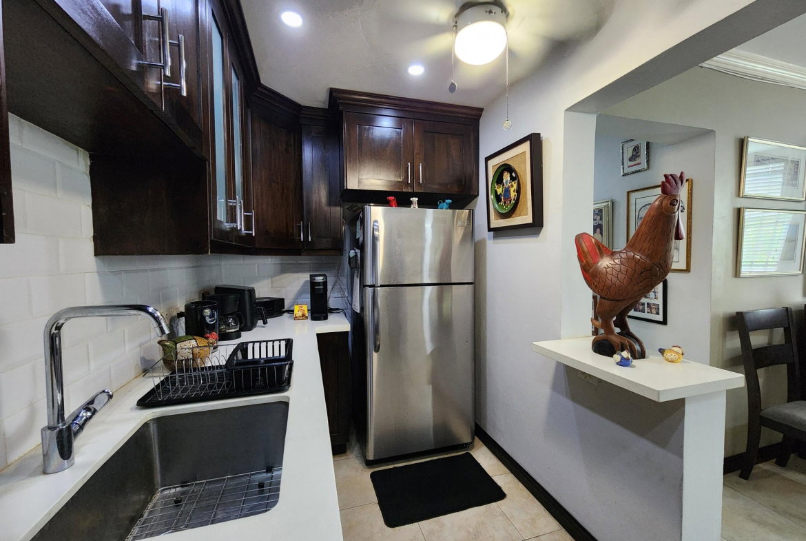 Fourteenth image of 3j East-17 Kingsway in Kingston 10, St. Andrew, Jamaica - property is For Sale