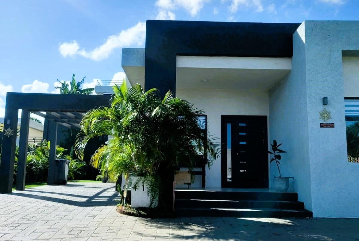 First image of 117 Pyramid Point in Ocho Rios, St. Ann, Jamaica - property is For Sale