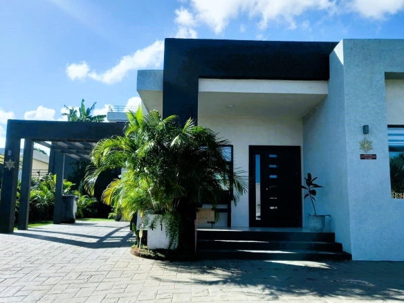 First image of 117 Pyramid Point in Ocho Rios, St. Ann, Jamaica - property is For Sale