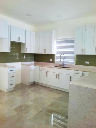 Sixth image of 32 Cambridge Circ., Brompton in Dunbeholding, St. Catherine, Jamaica - property is For Rent