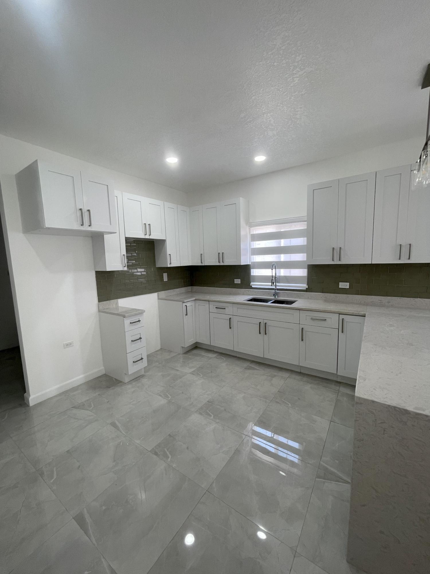 Modern-3-Bedroom-House-for-Rent-in-Port-Ridge-Estate-Portmore Seventh image of 32 Cambridge Circ., Brompton in Dunbeholding, St. Catherine, Jamaica - property is For Rent