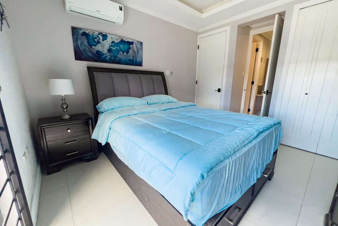 Eighteenth image of Th-13-27-29 Hopefield in Kingston 6, St. Andrew, Jamaica - property is For Rent