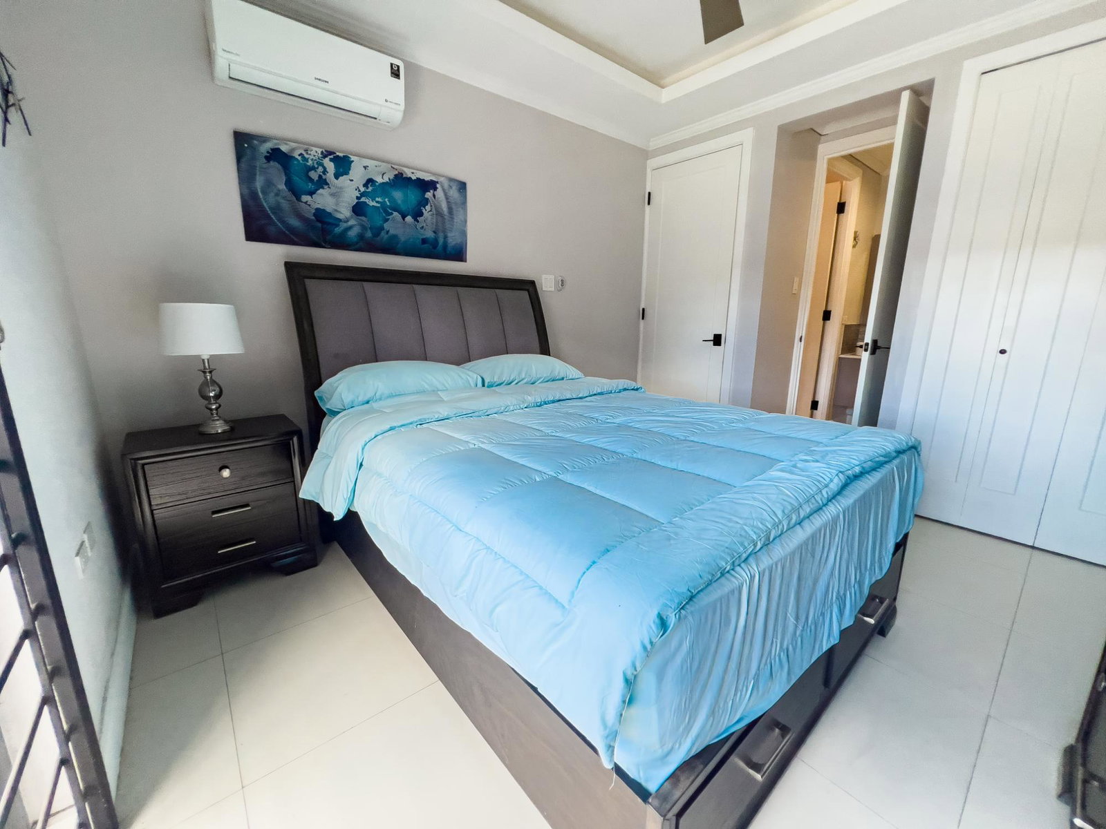 Eighteenth image of Th-13-27-29 Hopefield in Kingston 6, St. Andrew, Jamaica - property is For Rent