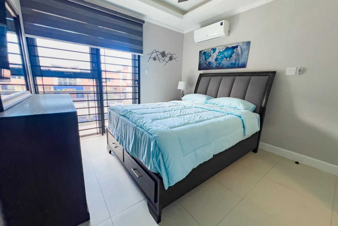 Nineteenth image of Th-13-27-29 Hopefield in Kingston 6, St. Andrew, Jamaica - property is For Rent