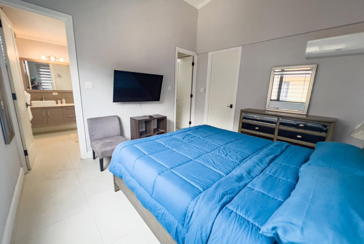 Twentieth image of Th-13-27-29 Hopefield in Kingston 6, St. Andrew, Jamaica - property is For Rent