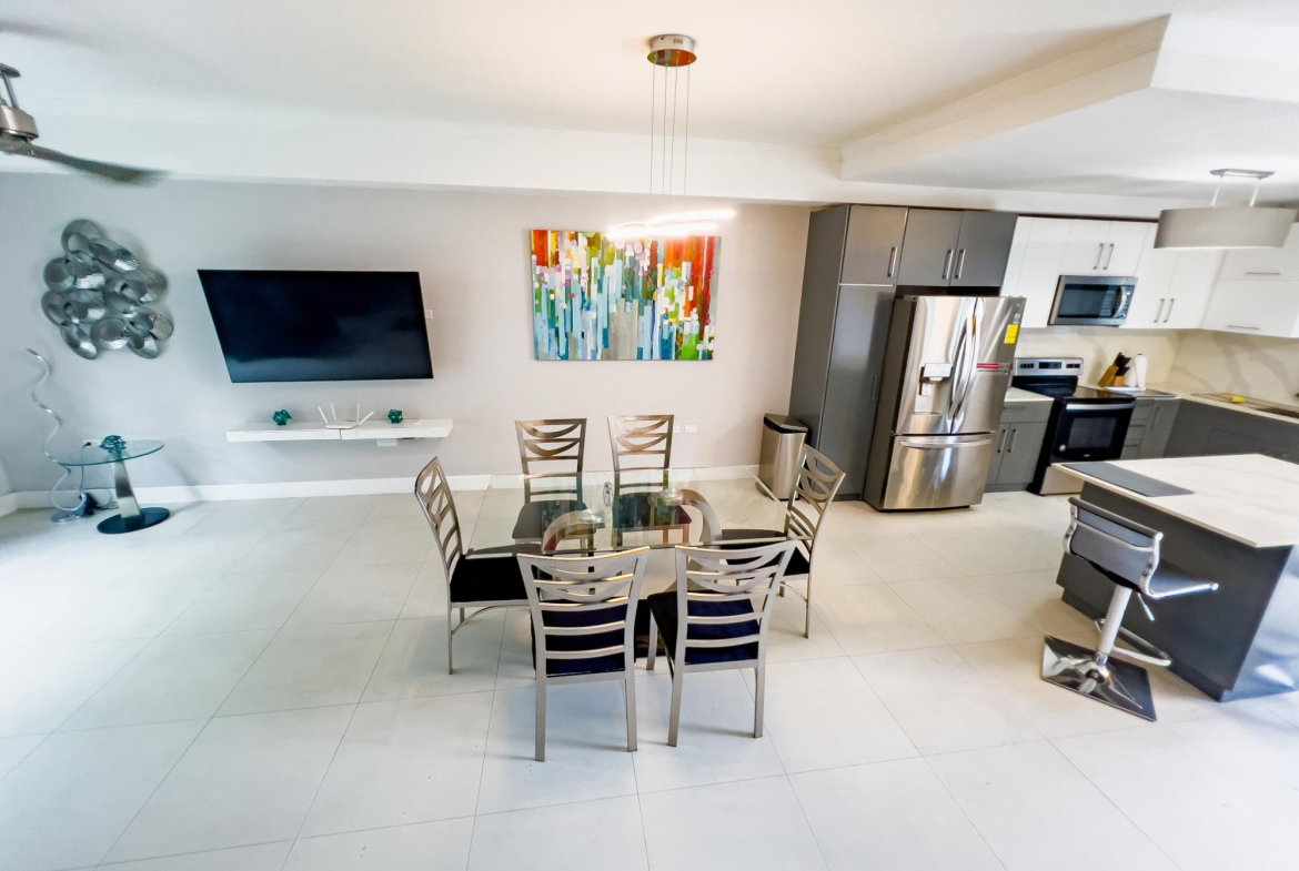 Sixth image of Th-13-27-29 Hopefield in Kingston 6, St. Andrew, Jamaica - property is For Rent