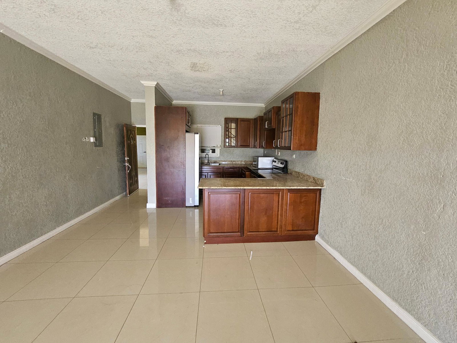 Seventeenth image of 21- Washington Drive in Kingston 10, St. Andrew, Jamaica - property is For Rent