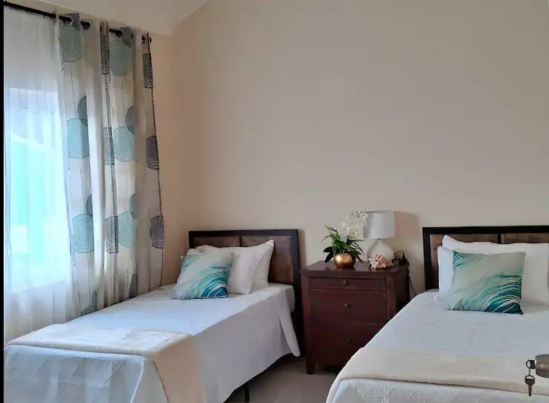 Eleventh image of 87 Edmund Ridge Estate in SPOT VALLEY, St. James, Jamaica - property is For Rent