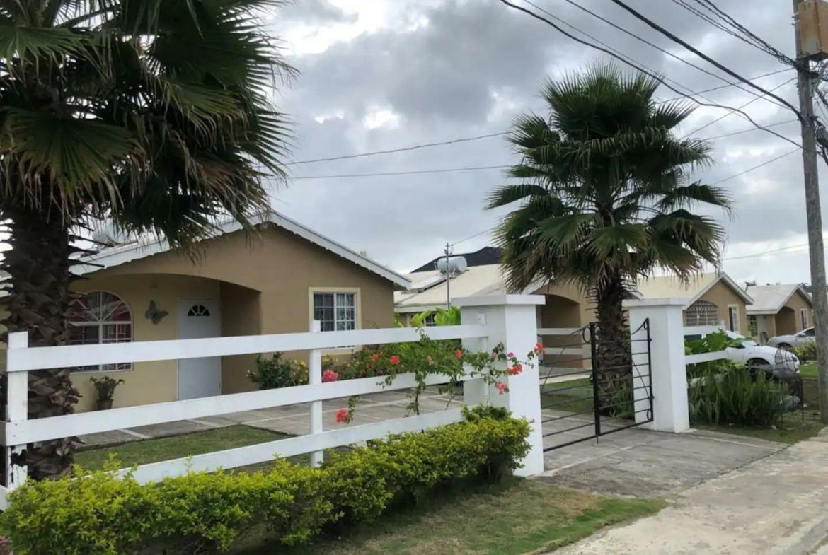 First image of 699 Montego West Village in Fairfield, St. James, Jamaica - property is For Rent
