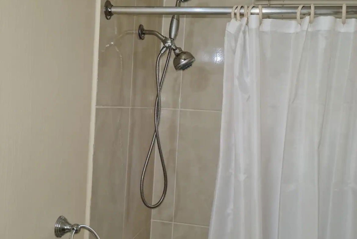 Fourteenth image of 699 Montego West Village in Fairfield, St. James, Jamaica - property is For Rent