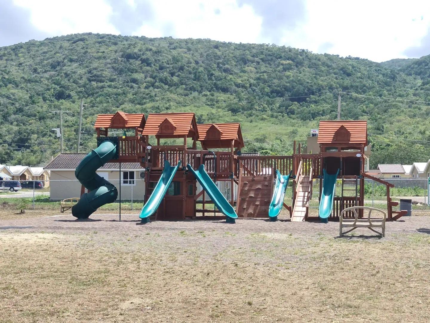 Twentieth image of 699 Montego West Village in Fairfield, St. James, Jamaica - property is For Rent