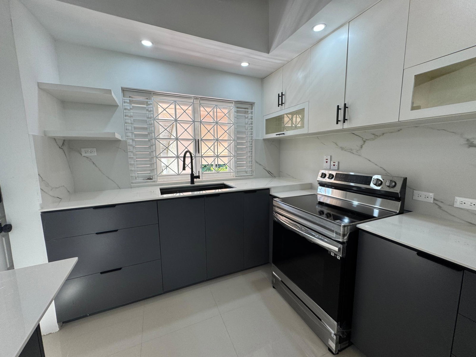 Newly-Renovated-2-Bedroom-Apartment-for-Rent-in-Jamaica-St.-Andrew Fourth image of 418-1a Norbrook Road in Norbrook, St. Andrew, Jamaica - property is For Rent