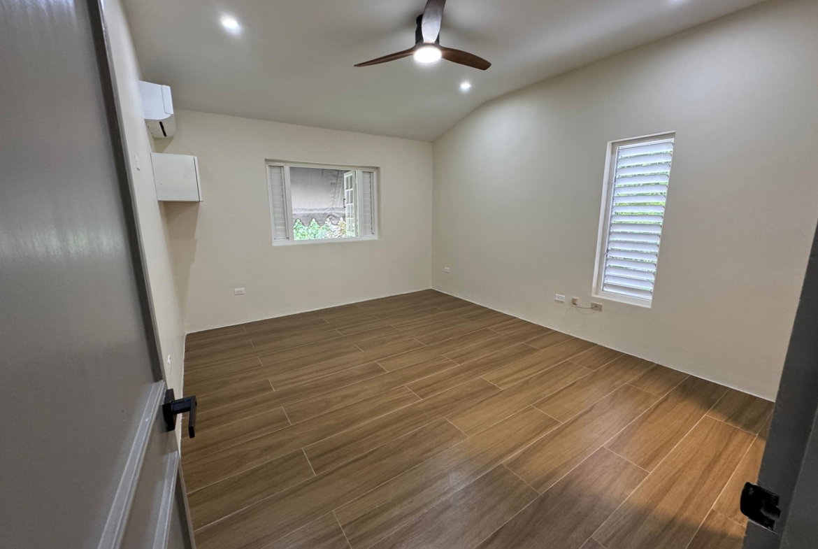 Ninth image of 418-1a Norbrook Road in Norbrook, St. Andrew, Jamaica - property is For Rent