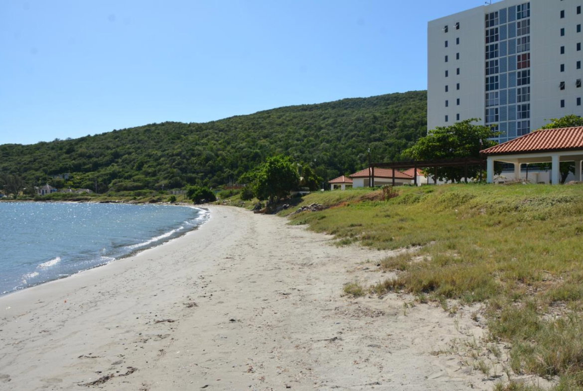 Thirteenth image of 302- Port Royal Drive, Port he in Bridgeport, St. Catherine, Jamaica - property is For Rent