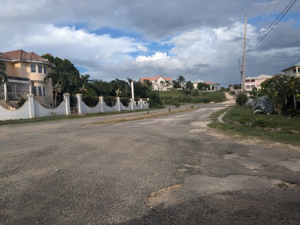 Eleventh image of 281 Country Club dr in Palmers Cross, Clarendon, Jamaica - property is For Sale