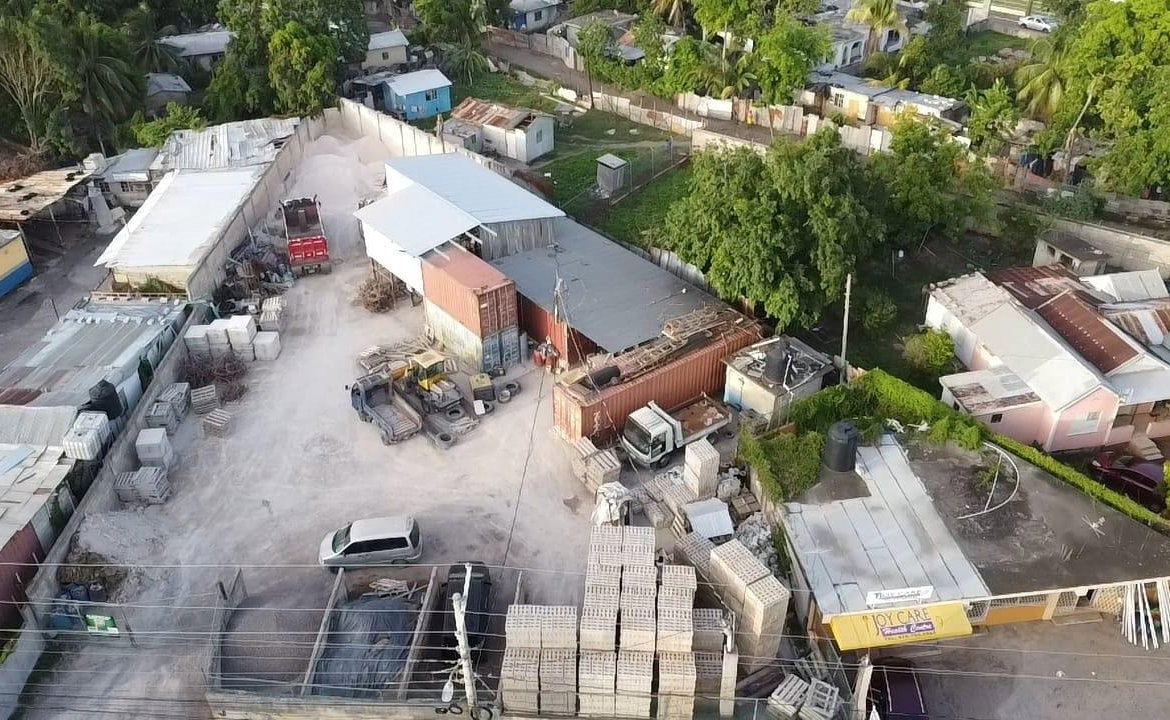 Fourth image of 16 Darlington Drive in Old Harbour, St. Catherine, Jamaica - property is For Sale