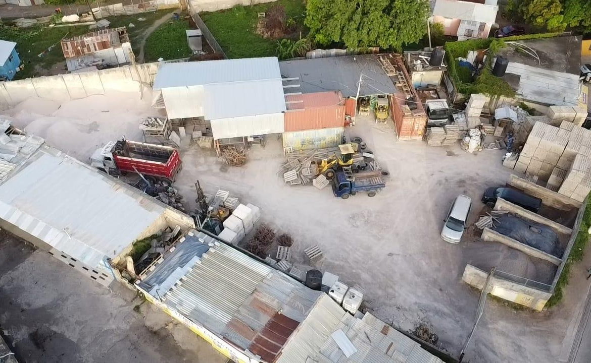 Fifth image of 16 Darlington Drive in Old Harbour, St. Catherine, Jamaica - property is For Sale