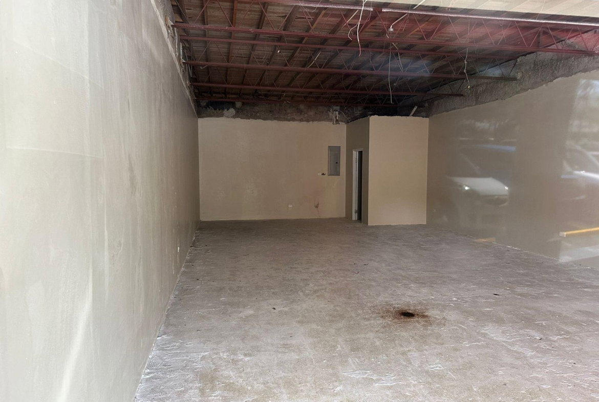 Third image of 184 Constant Spring Road in Kingston 8, St. Andrew, Jamaica - property is For Rent