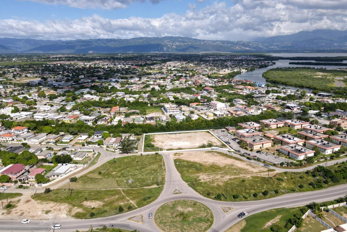 Eleventh image of 148 a West Bay, Port Henderson in Port Henderson, St. Catherine, Jamaica - property is For Sale
