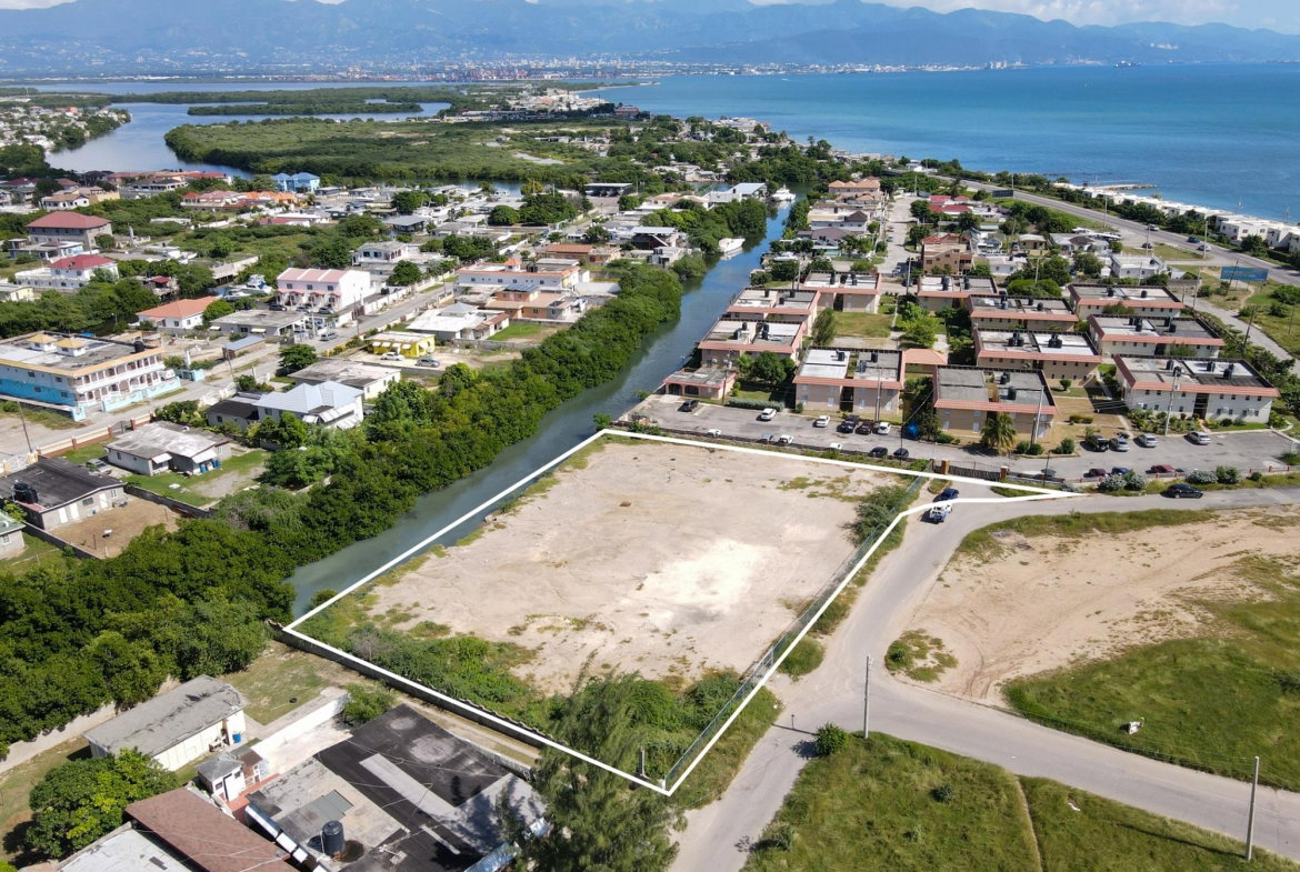Seventeenth image of 148 a West Bay, Port Henderson in Port Henderson, St. Catherine, Jamaica - property is For Sale
