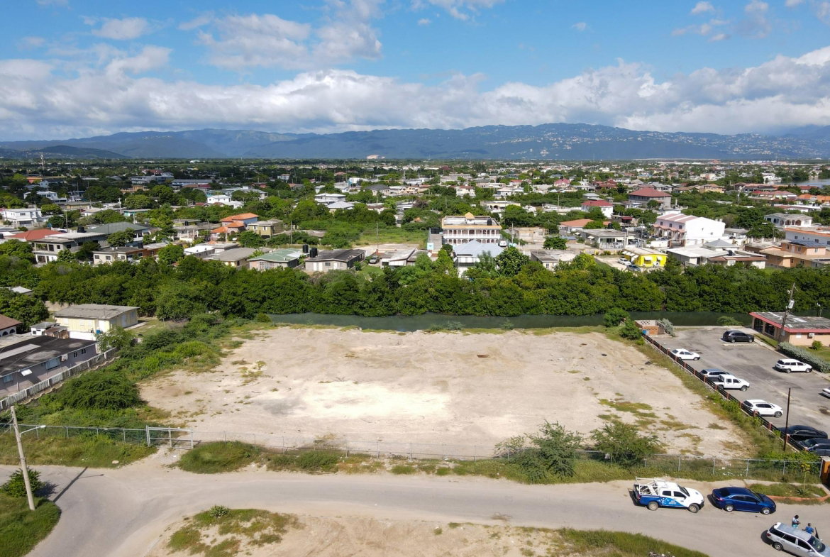 Ninth image of 148 a West Bay, Port Henderson in Port Henderson, St. Catherine, Jamaica - property is For Sale