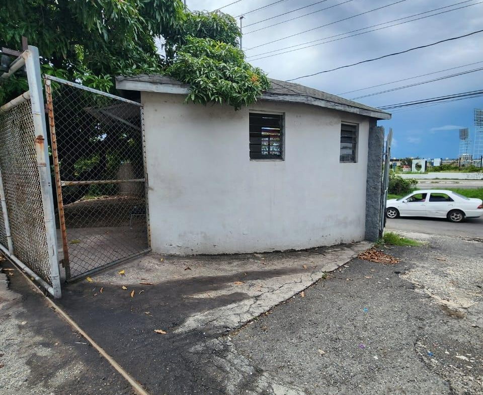Third image of 184 Mountain View Avenue in Kingston 6, St. Andrew, Jamaica - property is For Rent