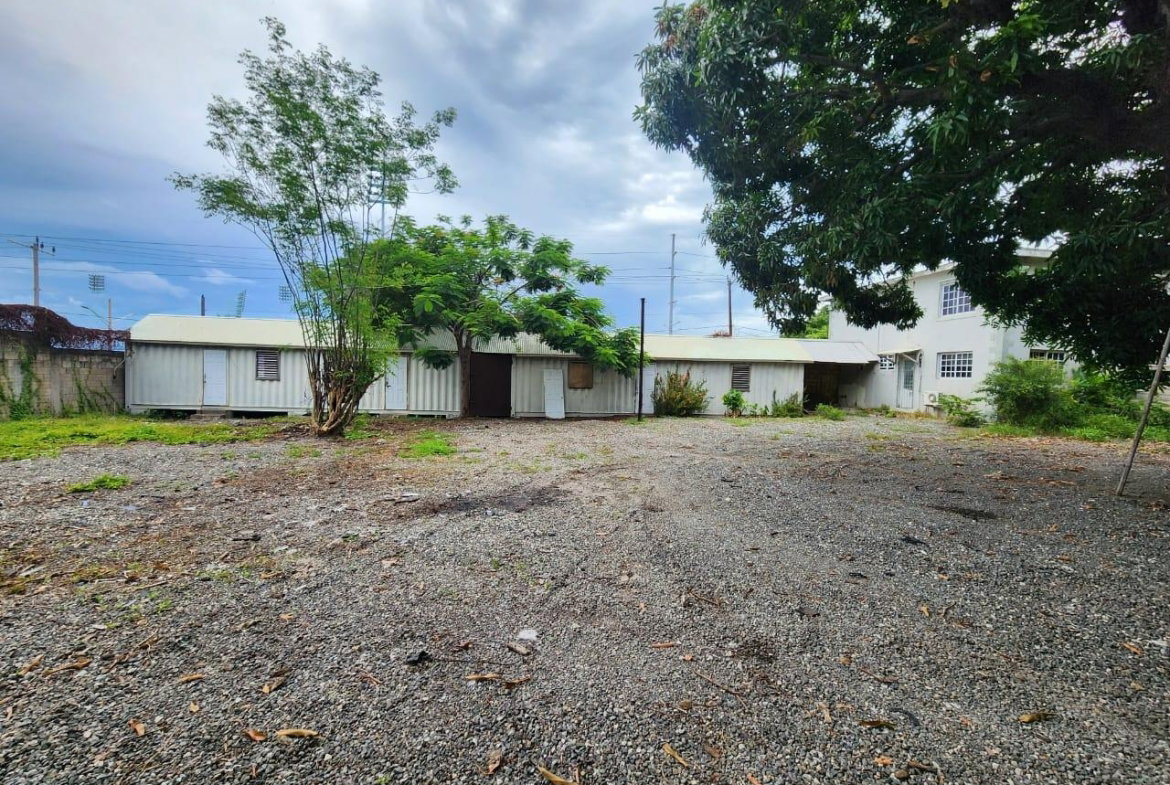 Fifth image of 184 Mountain View Avenue in Kingston 6, St. Andrew, Jamaica - property is For Rent
