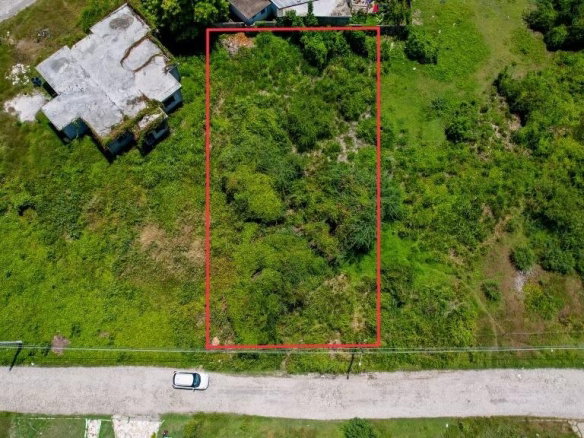 First image of Dupont Ave in Spanish Town, St. Catherine, Jamaica - property is For Sale